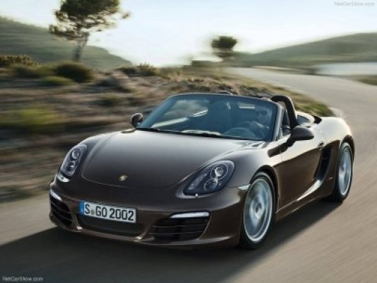 Porsche nu va vinde maşini mai ieftine de 50.000 de euro